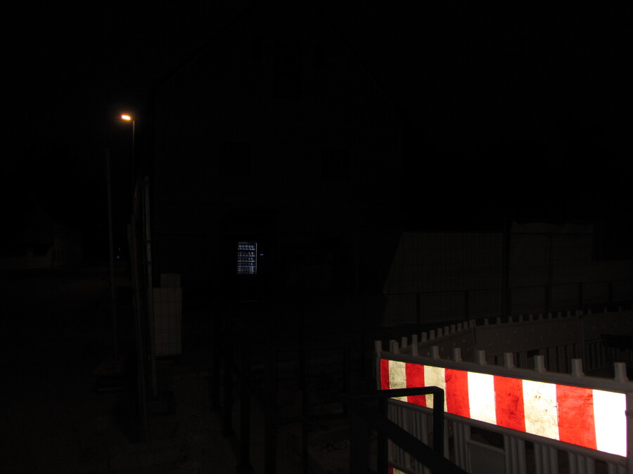 In de verte lonkt de ijsautomaat al