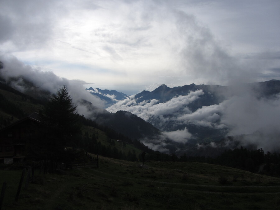 Wolken boven het Virgental
