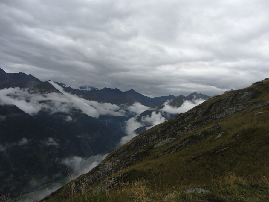 Richting het oosten ook allemaal wolken