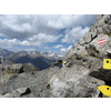 Over de rand naar beneden richting Lasnitzenh&uuml;tte, rechtsaf naar de Las&ouml;rling