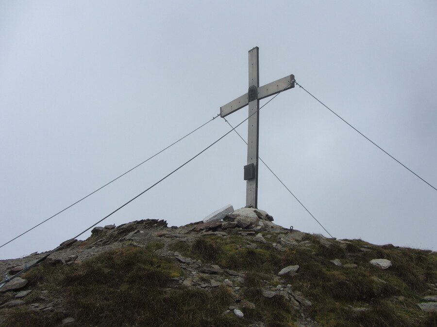 Het Gipfelkreuz van de Messeling had alleen een hoofd maar geen volledige Jezus