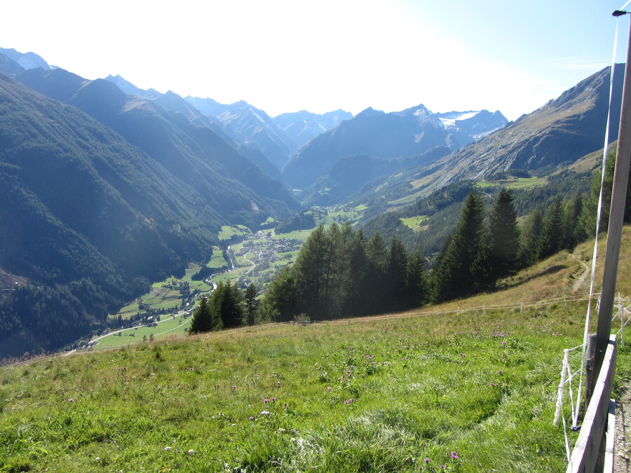 Vanaf de Nilljochhütte blik richting Prägraten
