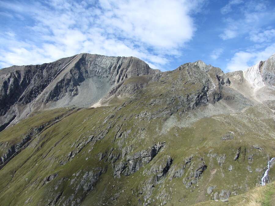 De andere kant van het Timmeltal met de Prägratner Höhenweg